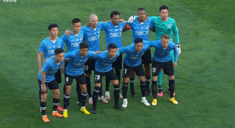  摩纳哥青训新星崛起，十七岁小将首秀破门  