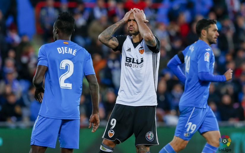  斯特拉斯堡主场连胜遭终结，球迷抗议裁判判罚  